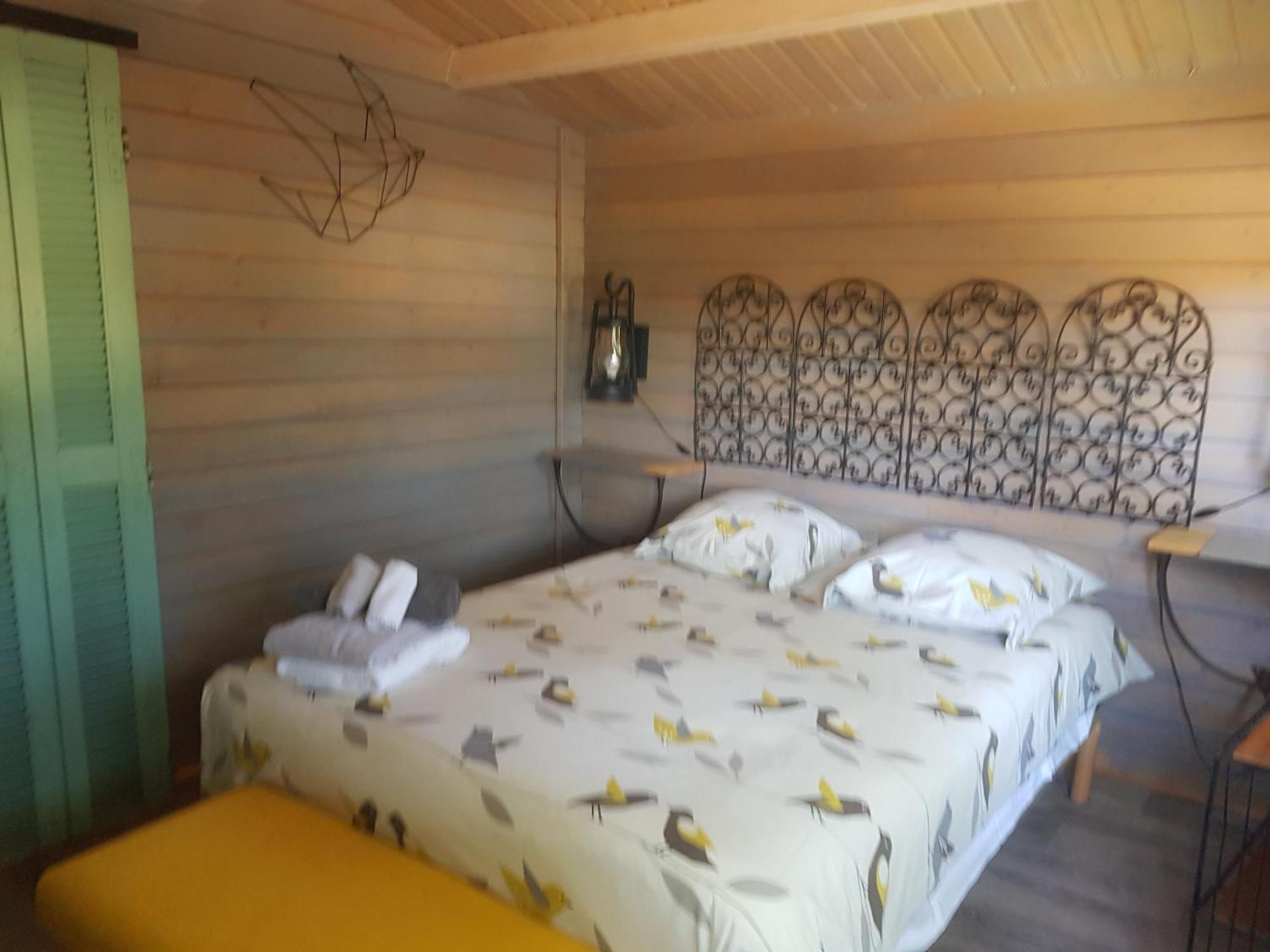 Les Lézards au Soleil Bed and Breakfast Draguignan Eksteriør billede